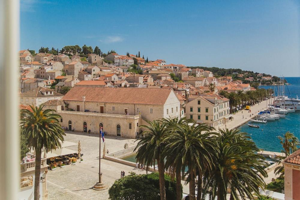 Park Hvar Hvar Town Exteriör bild